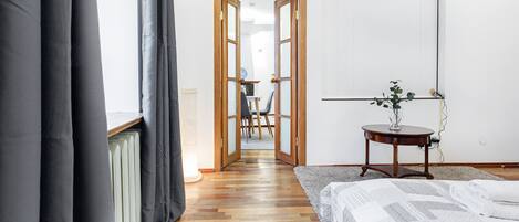 Strykjärn/strykbräda, gratis wi-fi och sängkläder