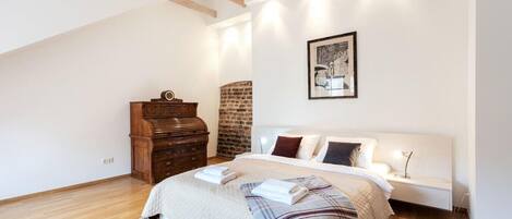 2 sovrum, strykjärn/strykbräda, gratis wi-fi och sängkläder