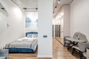 1 soverom, strykejern/-brett, wi-fi (inkludert) og sengetøy