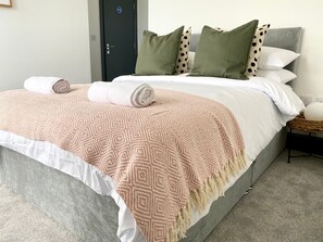 Comfort House, Private Bathroom (Fairfield Terrace)