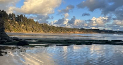 The Ramble On Oceanfront A-Frame Pet Friendly