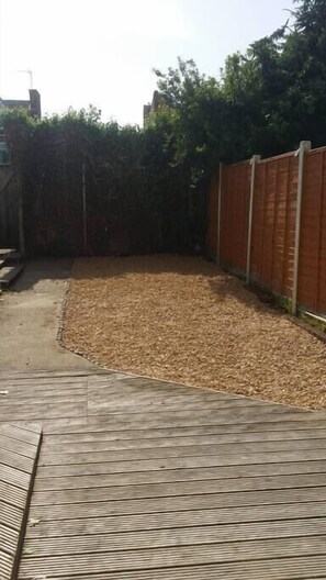 Property grounds - Kettering Town Corporate - Newman Street (Northamptonshire)