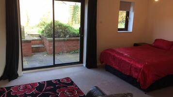 6 bedrooms, free WiFi