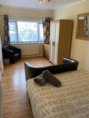 6 Schlafzimmer, kostenloses WLAN