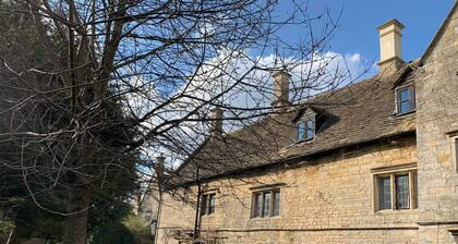 Beautiful Large Farm House Weldon