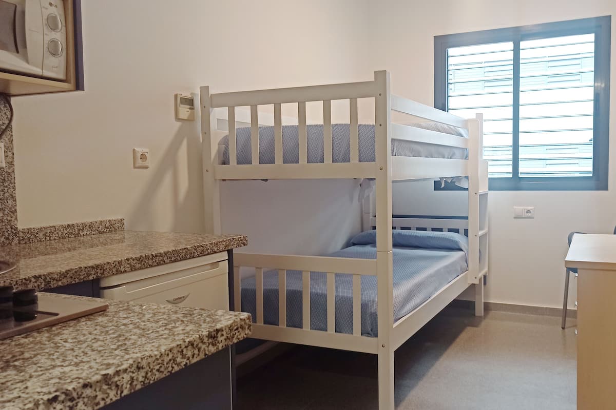 Economy Twin Room