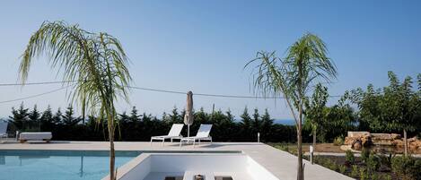 Alberca al aire libre