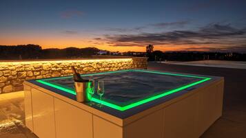 Piscina stagionale all'aperto