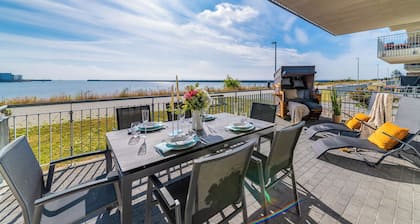 "Ocean Vibes" sea view vacation apartment on the Baltic Sea - 3 minutes' walk to the beach