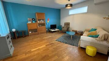 TV, computer monitors