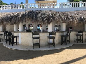 Bar (in der Unterkunft)