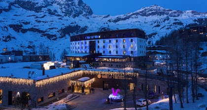 Valtur Cervinia Cristallo Ski Resort