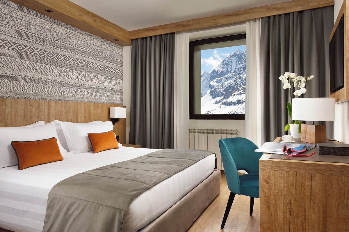 Comfort-Zimmer | Allergikerbettwaren, Minibar, Zimmersafe, Schreibtisch