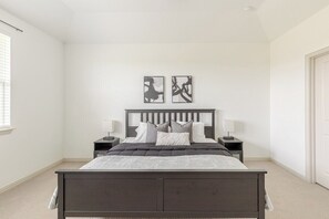 4 Schlafzimmer, Schreibtisch, WLAN, Bettwäsche