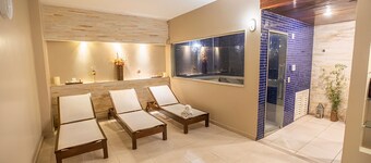 Flat Particular Vision