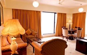 Suite, 1 King-Bett