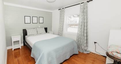 DMR Ranch House | 3-Levels | Max Capacity 12