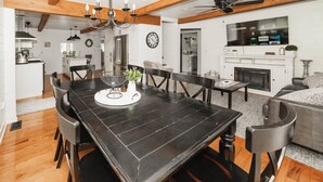 Interior - DMR Ranch House | 3-Levels | Max Capacity 12 (Franklin County)