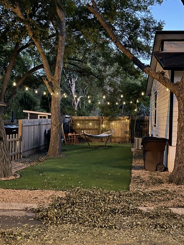 New Lovely Lockhart Home with a Lawn