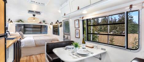 1 chambre, bureau, Wi-Fi, draps fournis