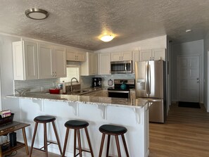 Maison, plusieurs lits (Inlet Cottage) | Cuisine privée