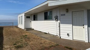 House, Multiple Beds (Inlet Cottage) | Exterior - Inlet Cottage (Lincoln City)