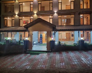 Exterior - Pirates Resort (New York)