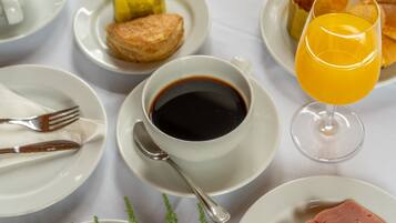 Colazione continentale inclusa, servita tutte le mattine