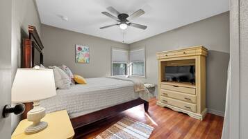 2 Schlafzimmer, Bügeleisen/Bügelbrett, Reisekinderbett, WLAN