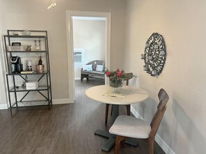 تناول الطعام