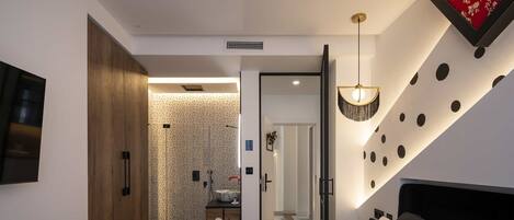 2 quartos, berço de viagem, Wi-Fi de cortesia, roupa de cama