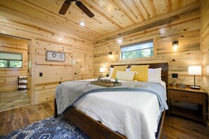 1 dormitorio, tabla de planchar con plancha, wifi gratis y ropa de cama