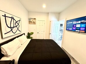 Iron/ironing board, free WiFi, bed sheets