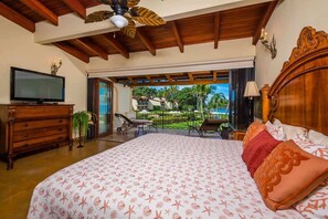 2 bedrooms, iron/ironing board, travel crib, free WiFi