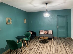 Interior - Moya Résidence by MD (Labattoir)