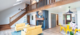 Stylish Home on the Choptank River (with Tidal Beach)