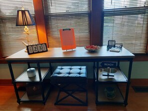 المنشأة من الداخل