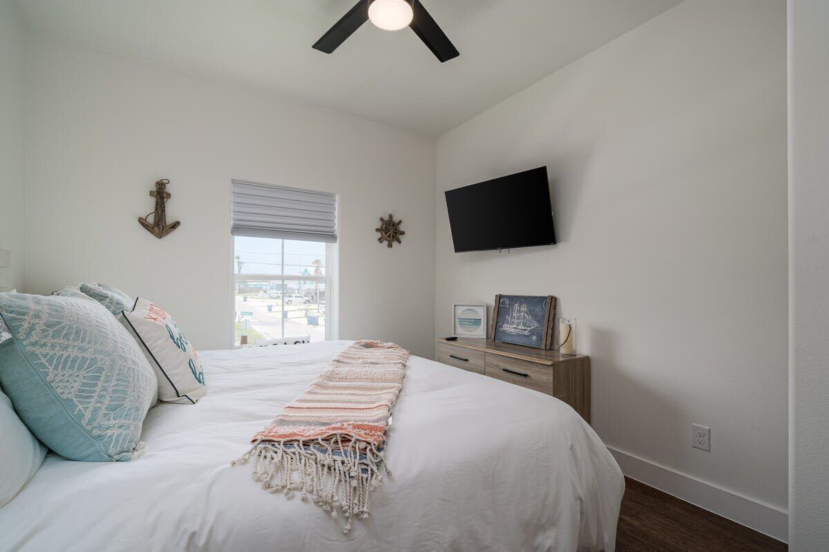 3 soverom, strykejern/-brett, reiseseng for barn og wi-fi