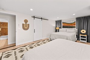 4 Schlafzimmer, Bügeleisen/Bügelbrett, Reisekinderbett, WLAN