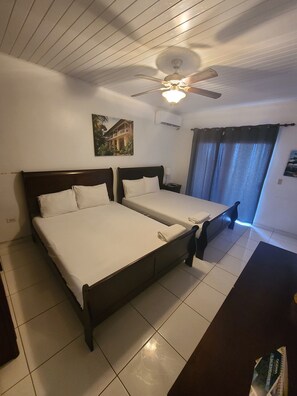 Superior Double Room, Sea View | Pemandangan dari bilik
