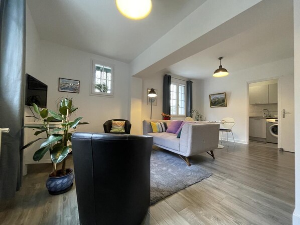 TV - GALARDIA - SARE - Gîte (SARE)