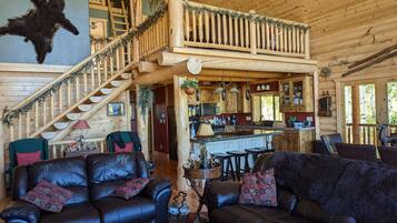 Tv, eldstad, dvd-spelare och bordsfotboll