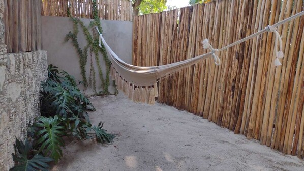 El Mayapan | Terrace/patio