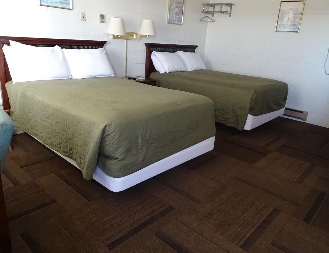 Basic Single Room | Iron/ironing board, free WiFi, bed sheets