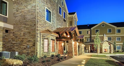 Studio Suite | Free Breakfast + Pool, Hot Tub