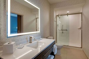 Rainfall showerhead, towels, soap
