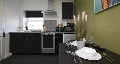 BV Royal Comfy Studiosuite Queensgate Huddersfield