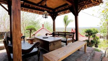 Tempat makan outdoor
