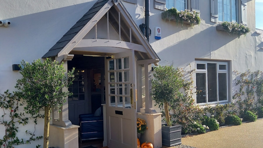 The Seaview, East Preston