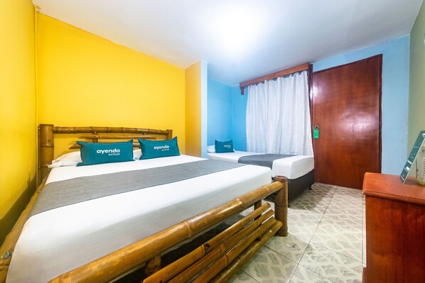 Ropa de cama hipoalergénica, wifi gratis y ropa de cama 